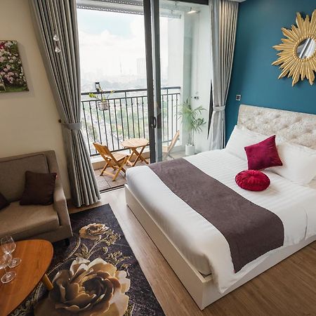 Rosee House -Luxury Apartment In Vinhomes Greenbay Ханой Экстерьер фото