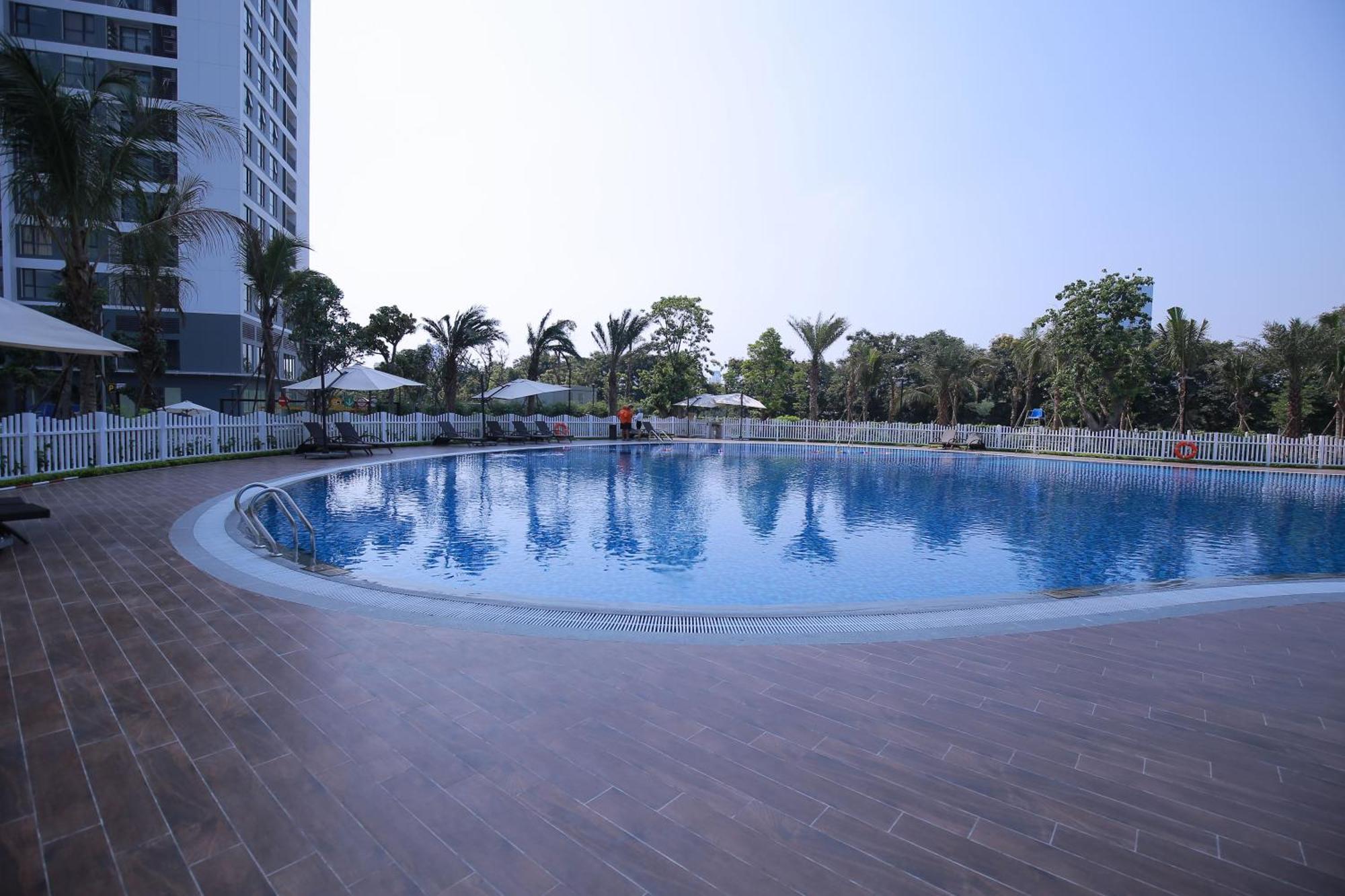 Rosee House -Luxury Apartment In Vinhomes Greenbay Ханой Экстерьер фото