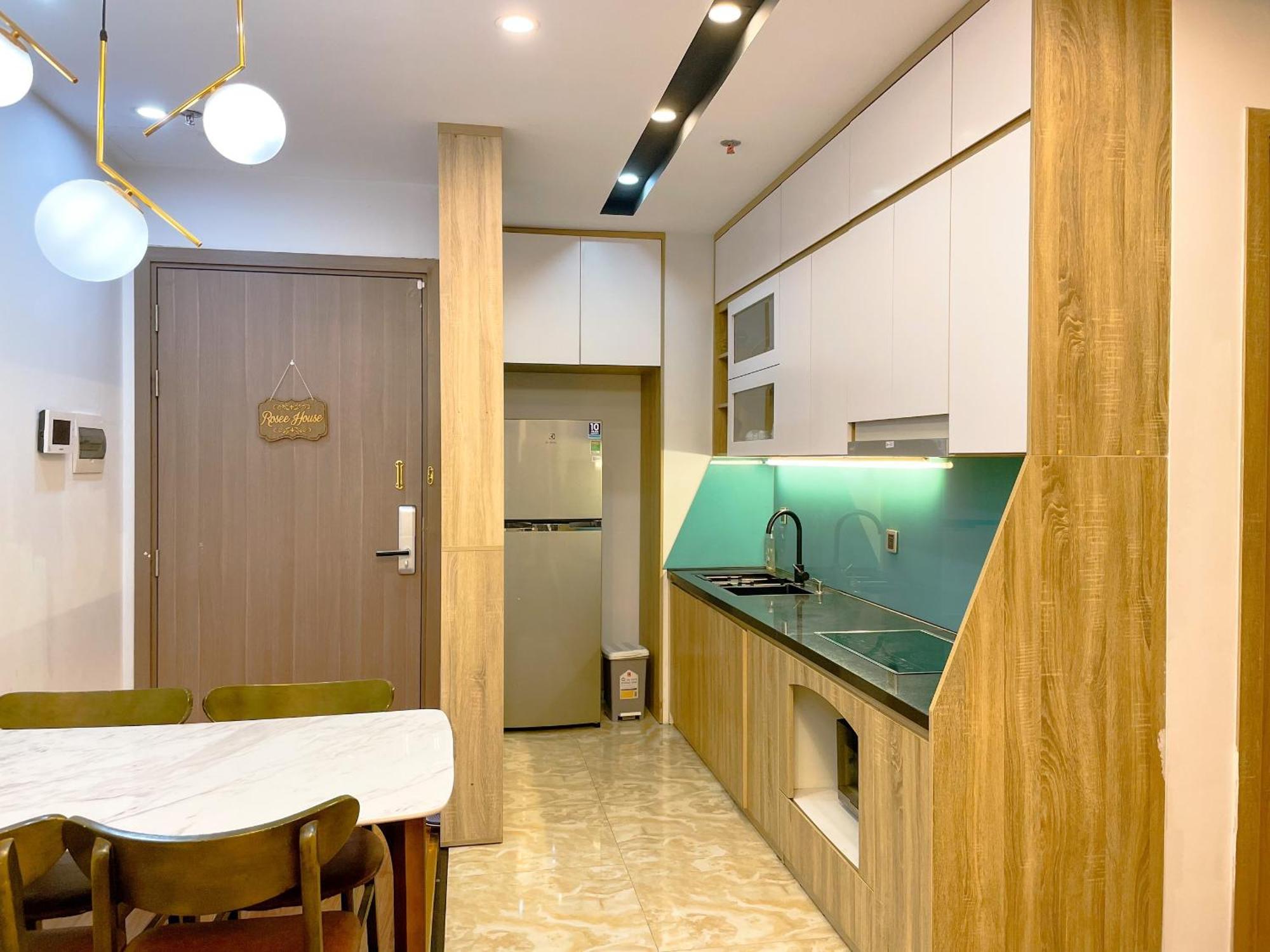 Rosee House -Luxury Apartment In Vinhomes Greenbay Ханой Экстерьер фото